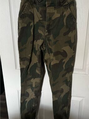 ♥️ Camouflage Jogger Pants ♥️